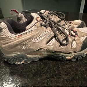 Merrell Moab 2 Men’s Hiking Shoes